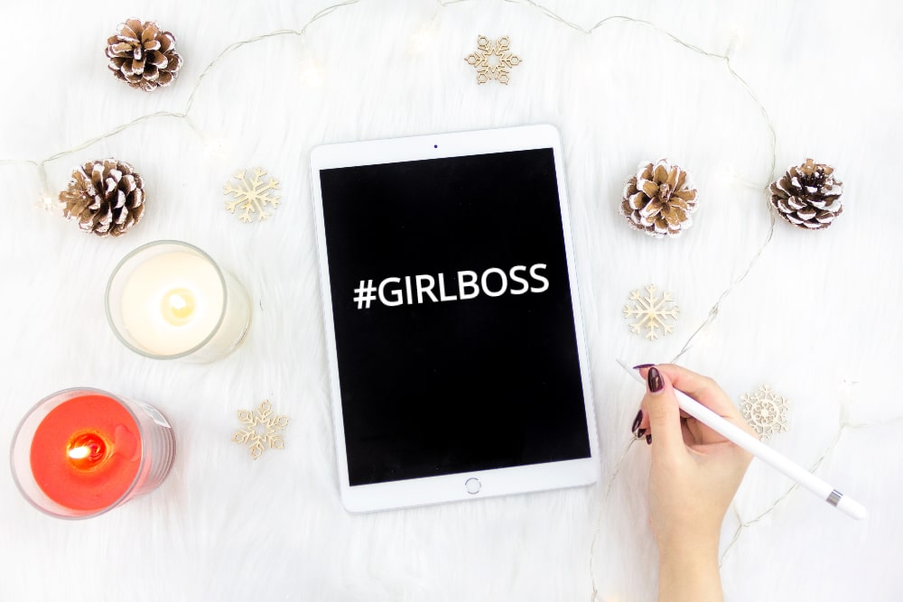 The 20 Best Holiday Gift Ideas For Every #Girlboss