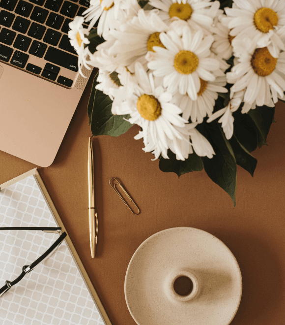 For introverts who want to sell digital products (and make money)